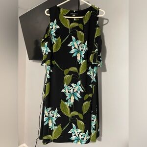 Green and Blue Cold Shoulder Maxi Sundress